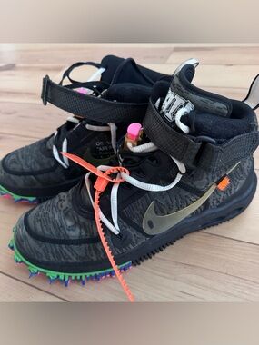 Nike x Off-White Air Force 1 Mid Size 10